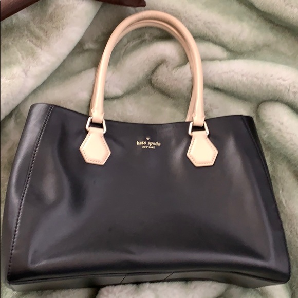 Kate spade satchel - Picture 1 of 7